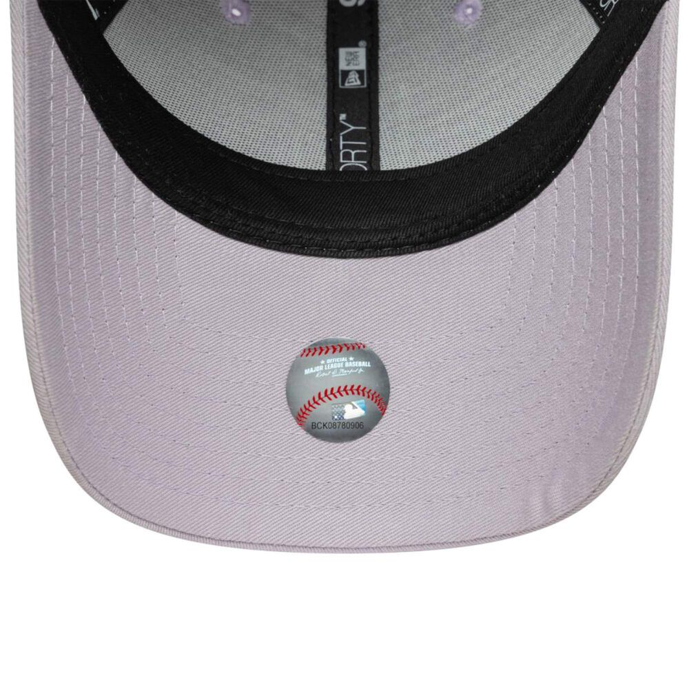 Gorra 9forty Los Angeles Dodgers League Essentials Violet image number 4.0