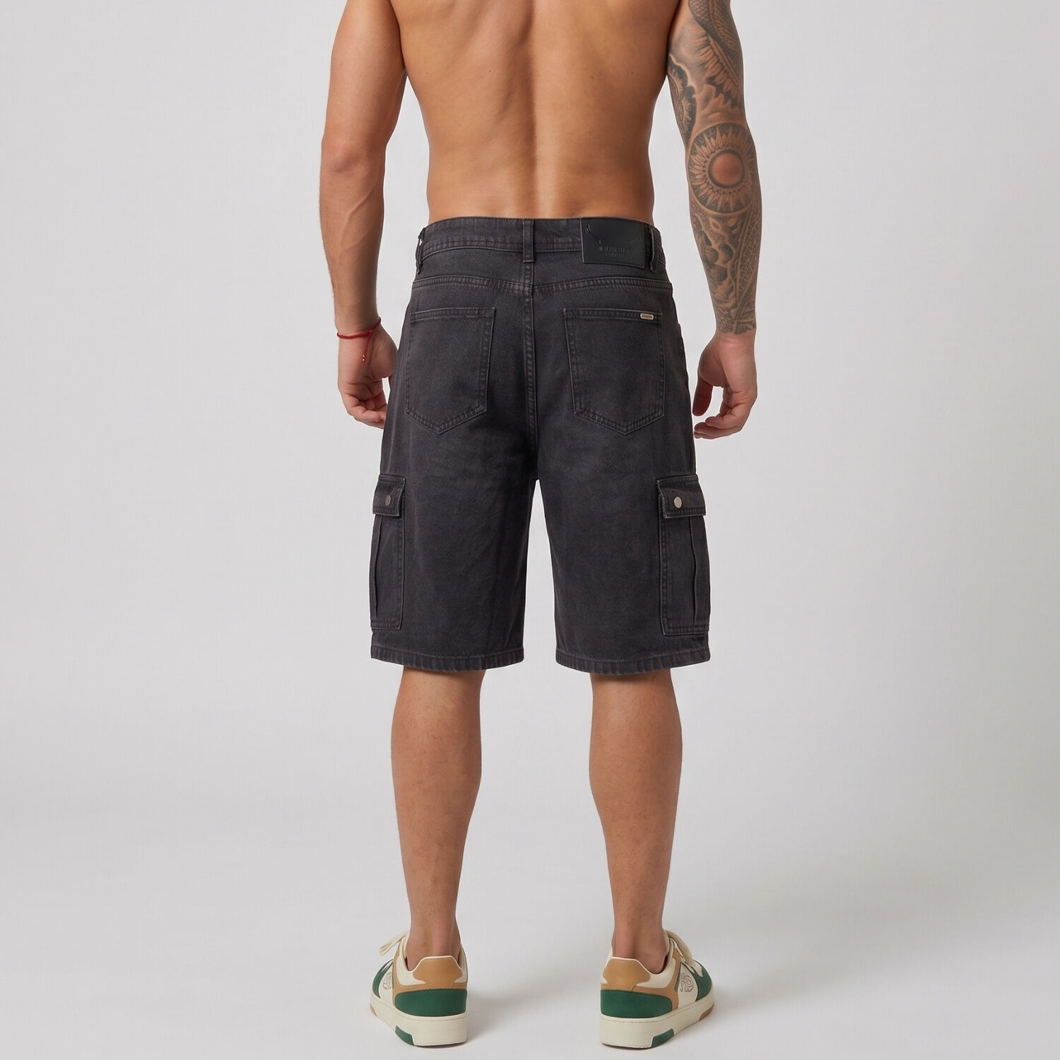 Short Bermuda Denim Cargo Relaxed Fit Hombre Hawai image number 2.0