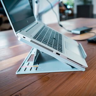Base Para Notebook Y Tablet Easy Riser 2.0 De Hasta 17" Kensington - Gris