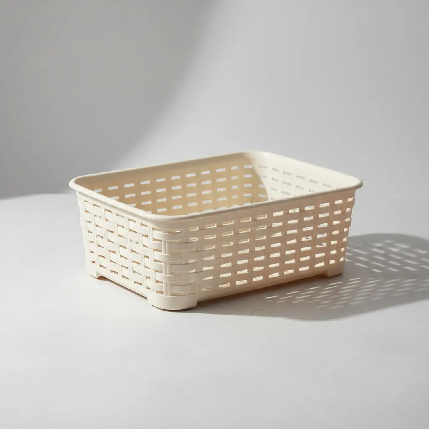 Canastilla Canasta Organizadora Multiusos Dise&ntilde;o Rattan 1.4 Litros Marca Reyplast Color Beige image number 2.0