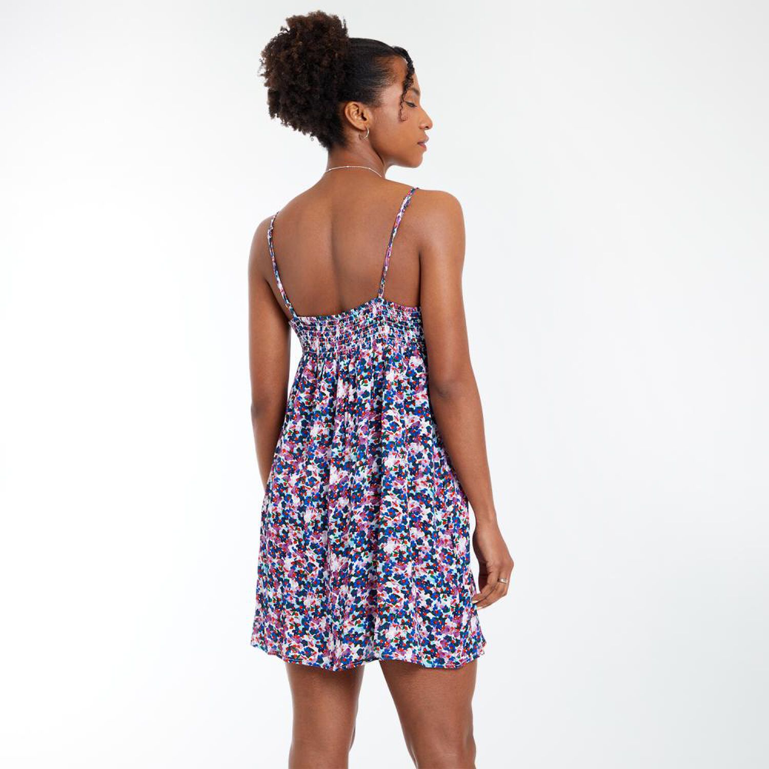 Vestido Corto Full Print Sin Mangas Cuello V Mujer Rolly Go image number 3.0