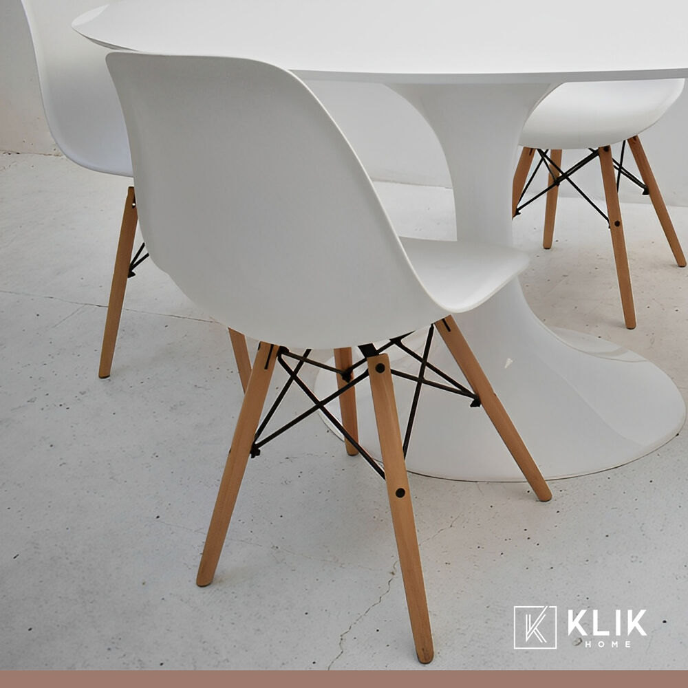 Comedor Mesa Tulip Blanca - 4 Sillas Eames Blancas image number 7.0