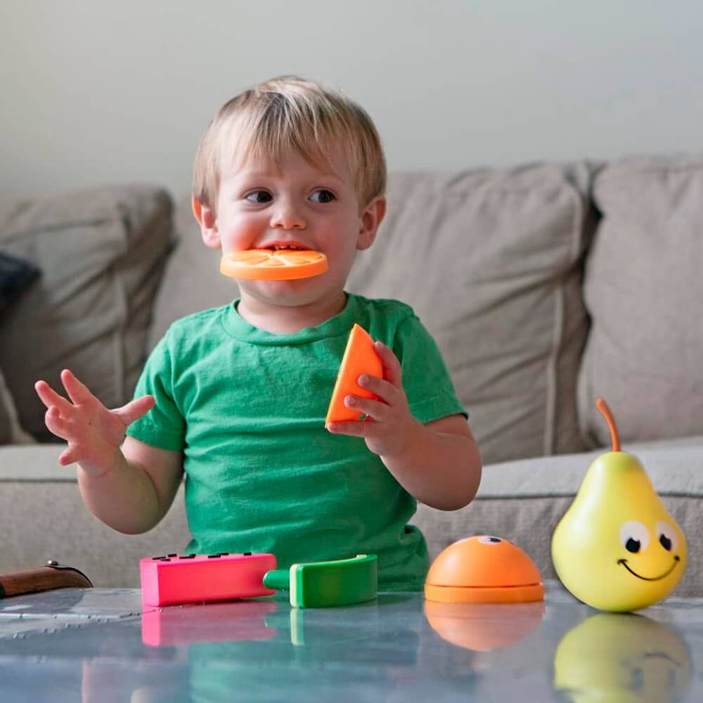 Puzzle Fruit Friends, Sonajero, Fatbrain Toys image number 5.0