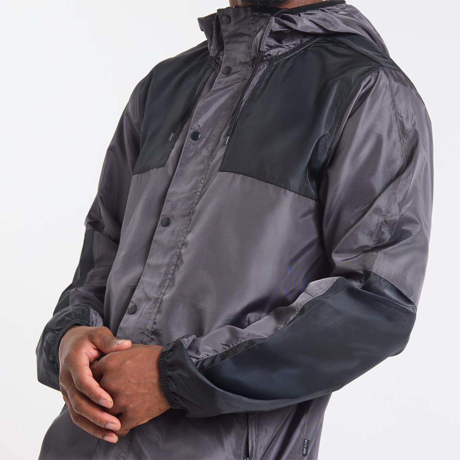 Chaqueta Deportiva Cuello Alto Con Capucha Hombre Wetland image number 4.0