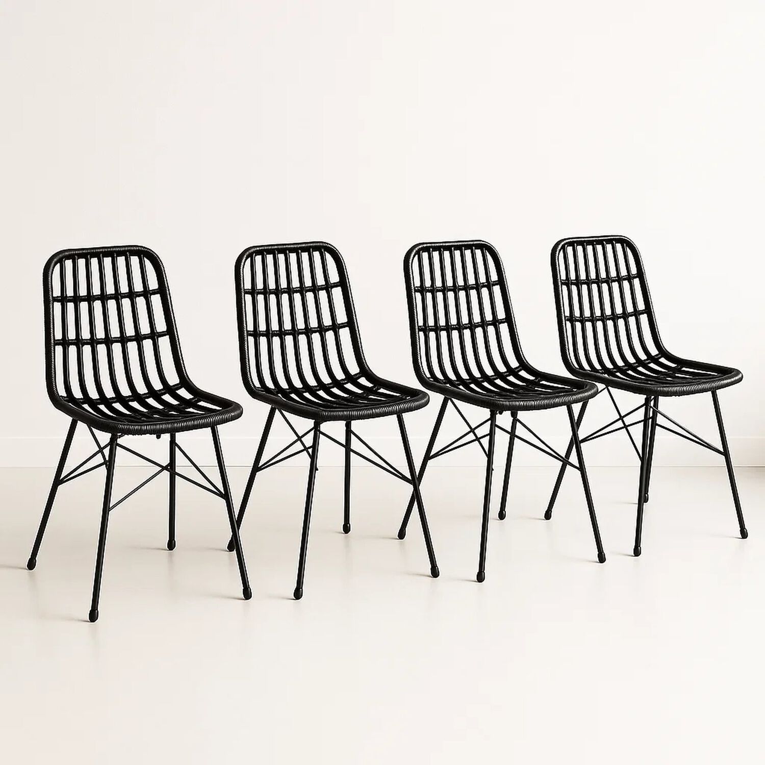 Pack De 4 Sillas De Comedor Terraza Rattan Grecia Color Negro image number 0.0