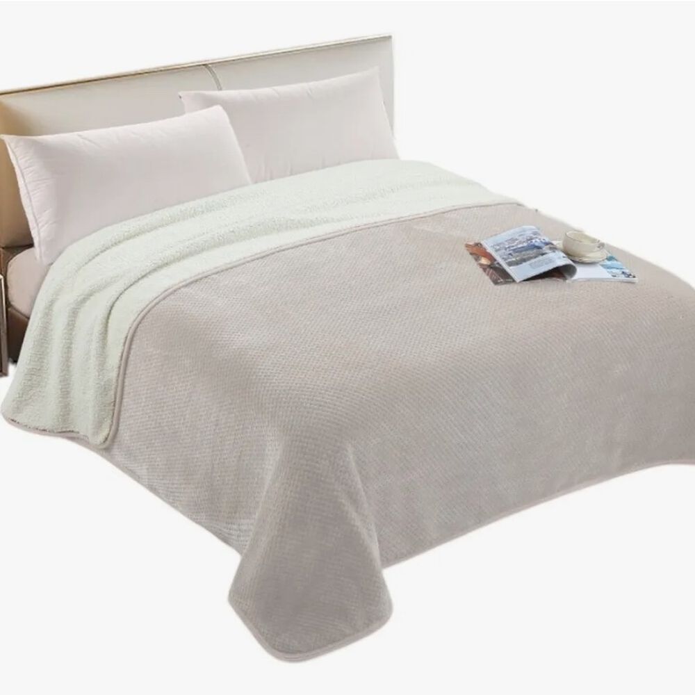 Manta Con Chiporro Sherpa Arredo Reversible Beige image number 0.0