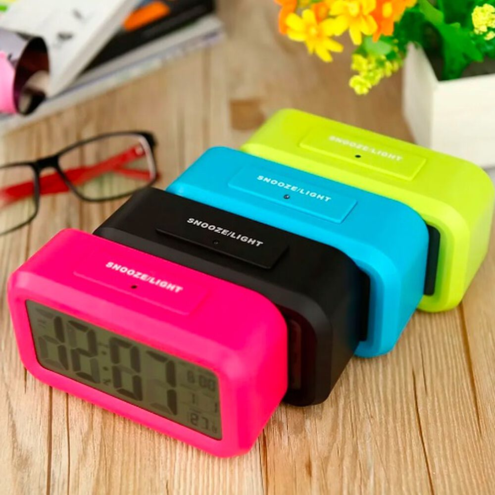 Reloj Despertador Digital Luz Lcd Temperatura image number 1.0