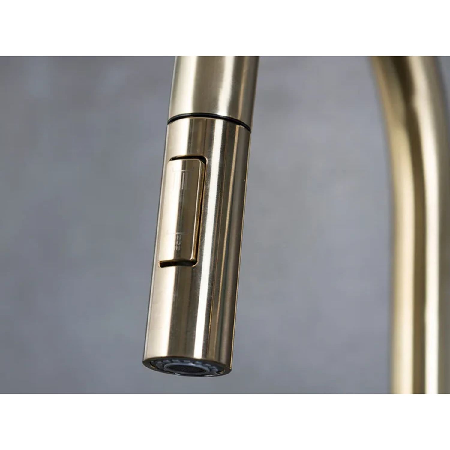 Griferia Golden Extensible Fdv image number 7.0