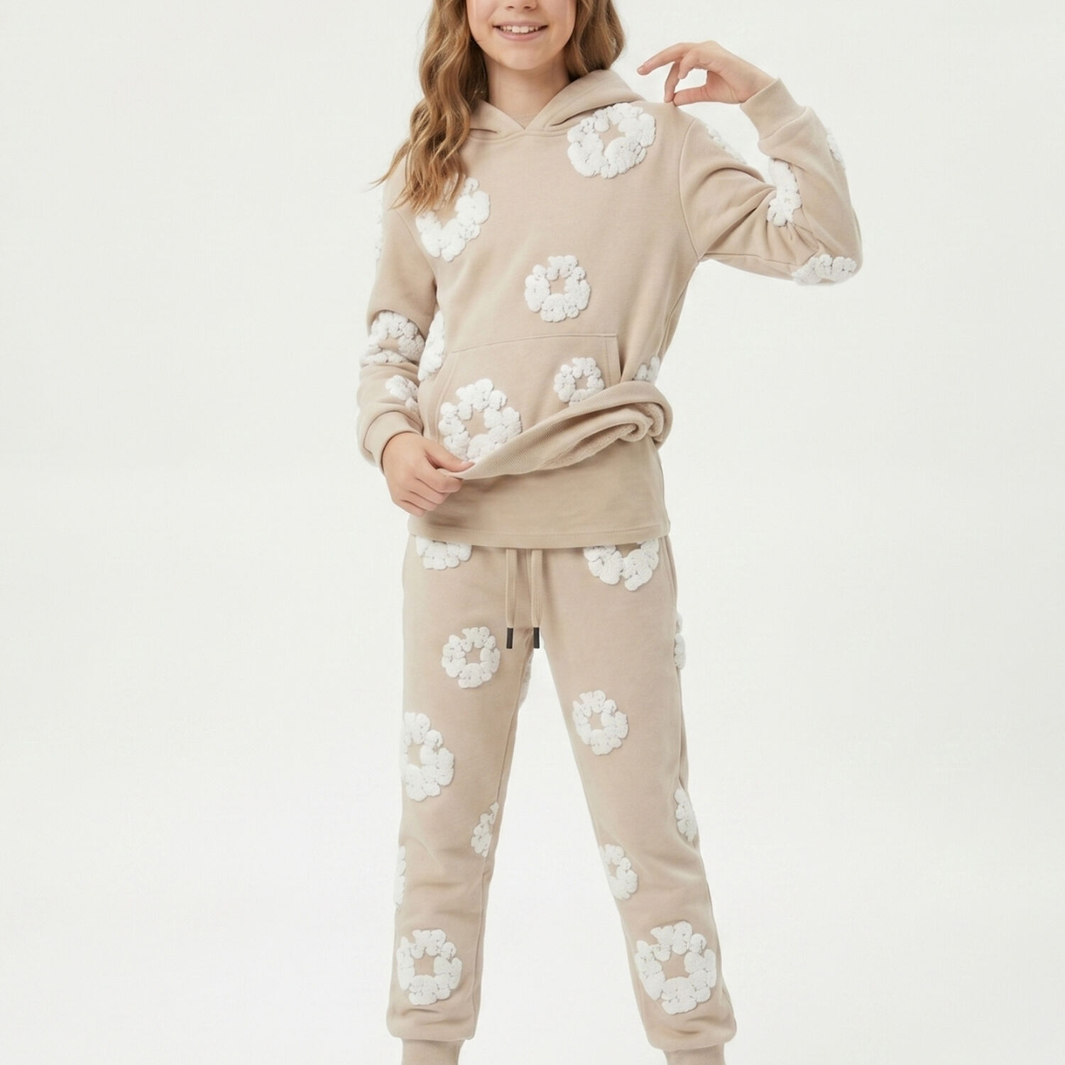 Conjunto Buzo Ni&ntilde;a Poleron Canguro Y Jogger Flores 3d image number 1.0