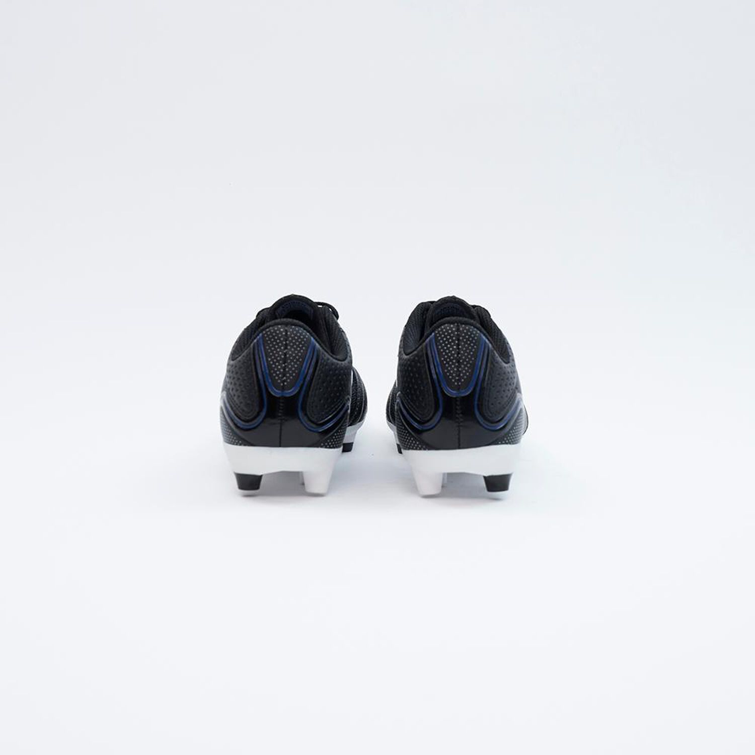 Zapato De F&uacute;tbol Ni&ntilde;o Umbro Classico Negro image number 3.0