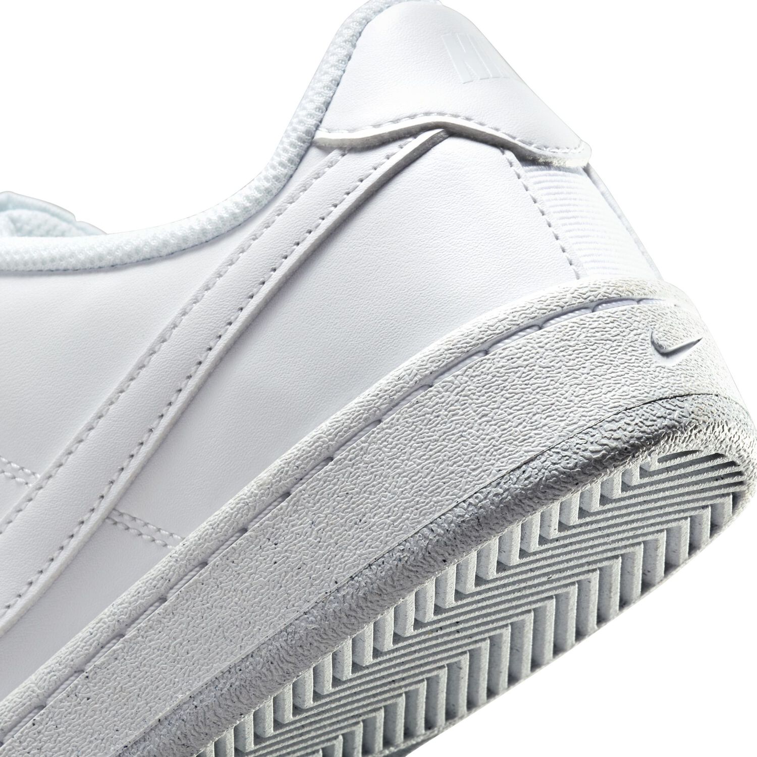 Zapatilla Nike Court Royale Mujer Blanco image number 8.0