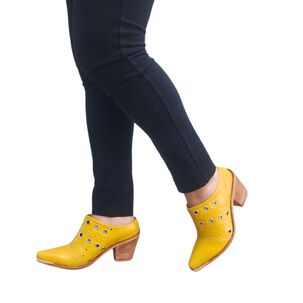 Puntilla Emilia Amarillo Pao Pecados