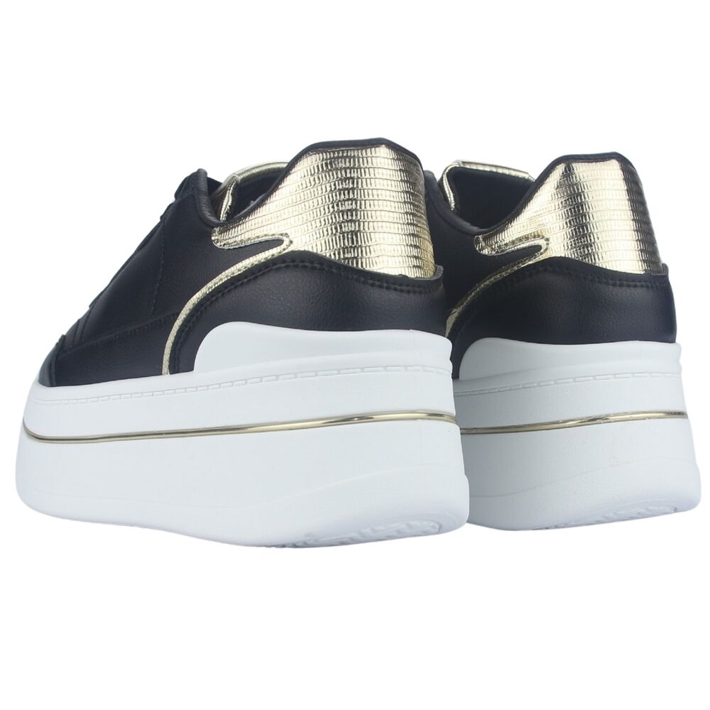 Zapatilla Mujer Chalada Valky-1 Negro Urbano image number 5.0