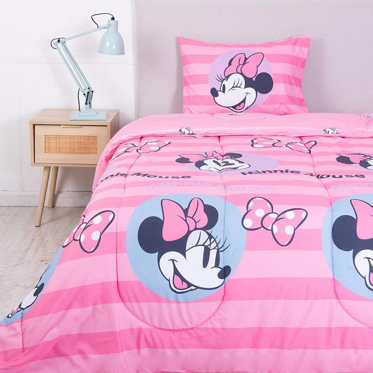 Plumon 1.5 Plazas Disney Minnie Dots image number 0.0