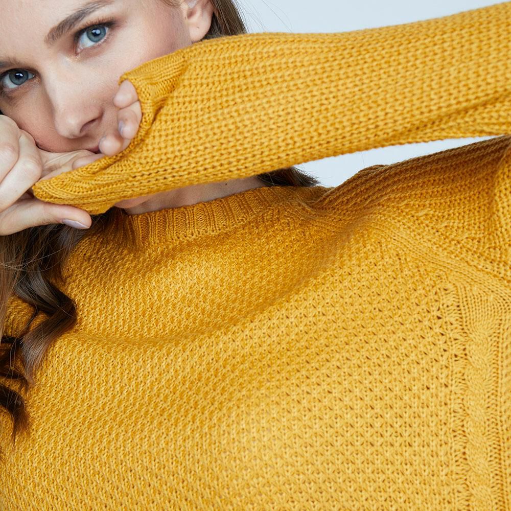 Sweater Trenzado Mujer Geeps image number 3.0