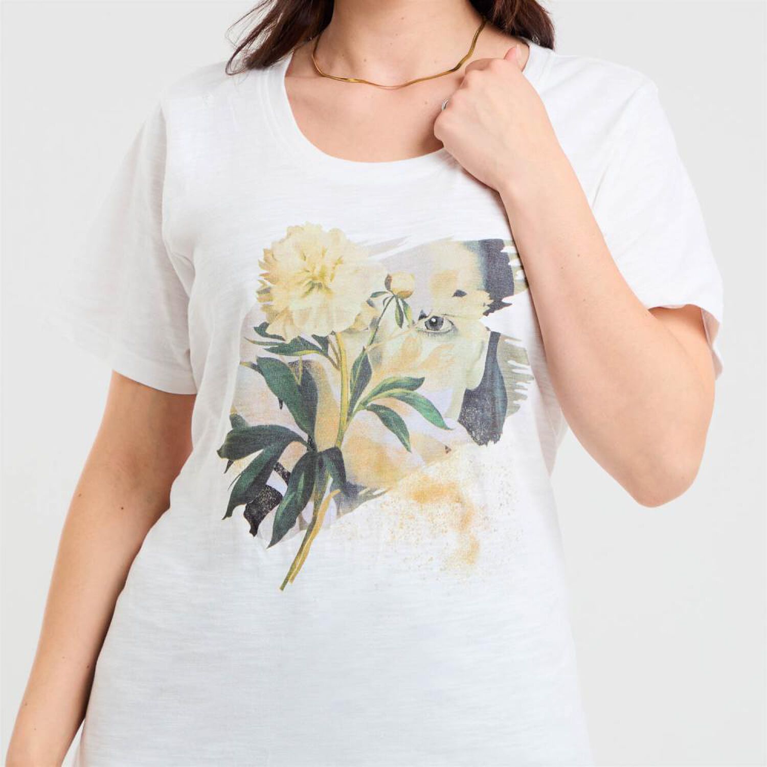 Polera Lisa Estampado Delantero Manga Corta Cuello Redondo Mujer Sexy Large image number 4.0