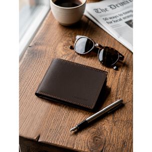 Billetera Hombre Bruno Caf&eacute; Oscuro Con Monedero Carven Paris