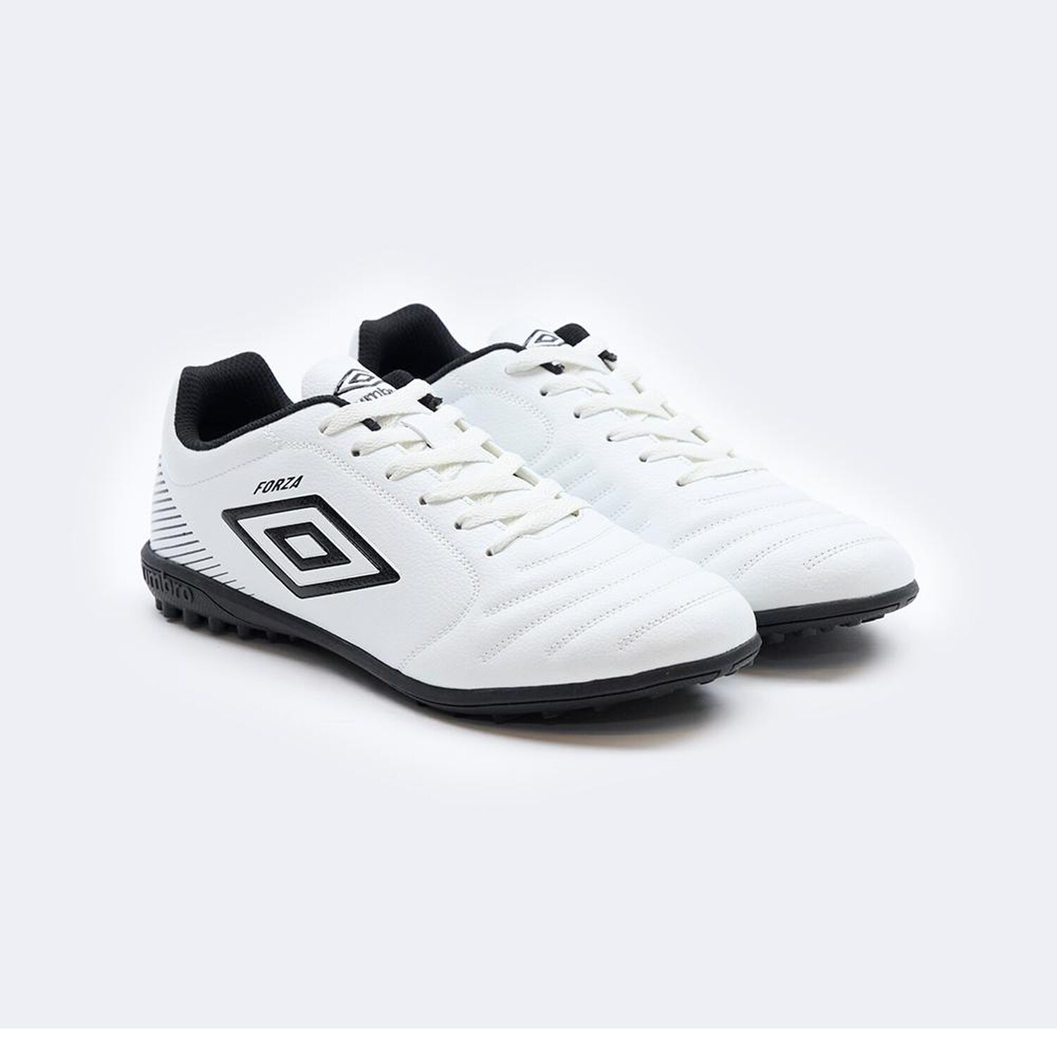 Zapatilla F&uacute;tbol Hombre Umbro Forza Ii Tf Blanco image number 4.0