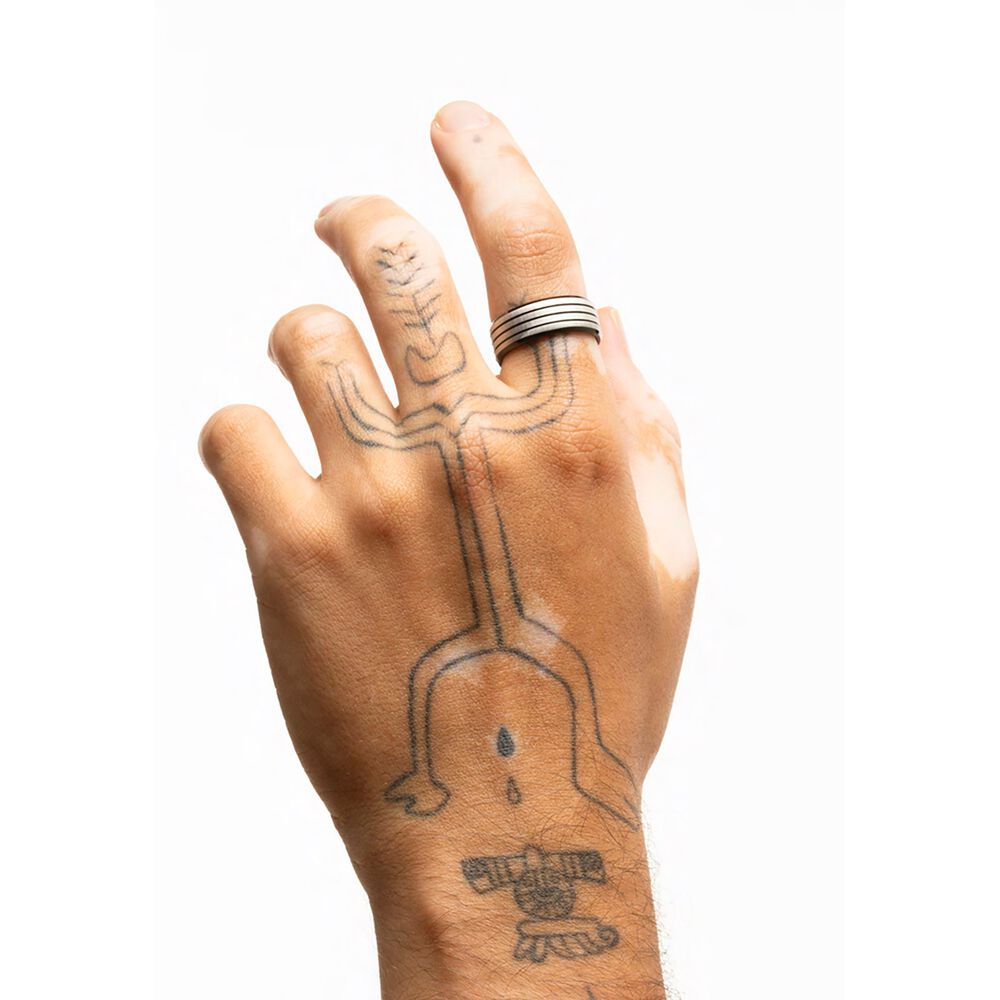 Anillo Ls2398-3/126 Lotus Style Hombre Dark Style image number 1.0