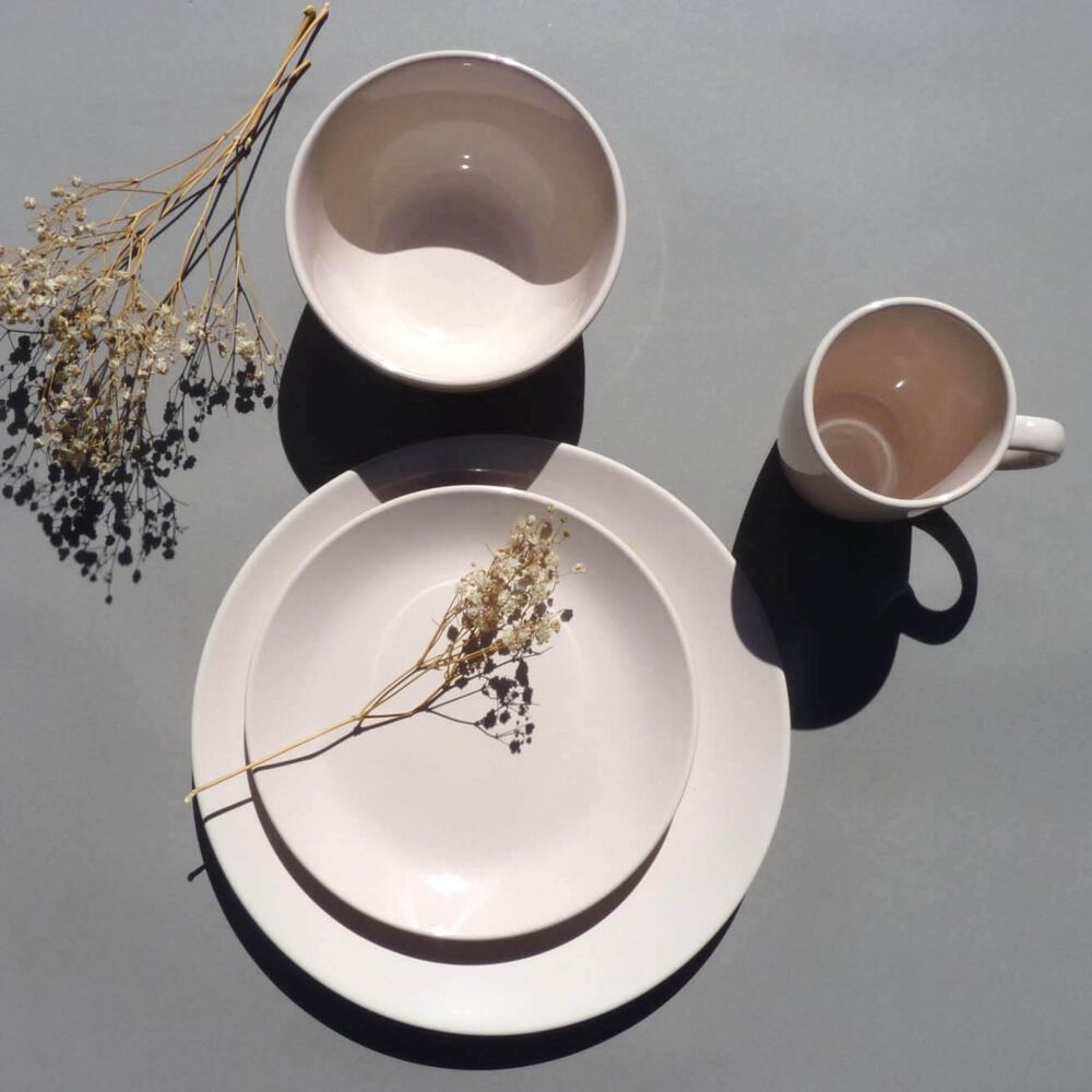 Juego De Loza 16 Piezas Vajilla Cer&aacute;mica July Crema Pink image number 4.0