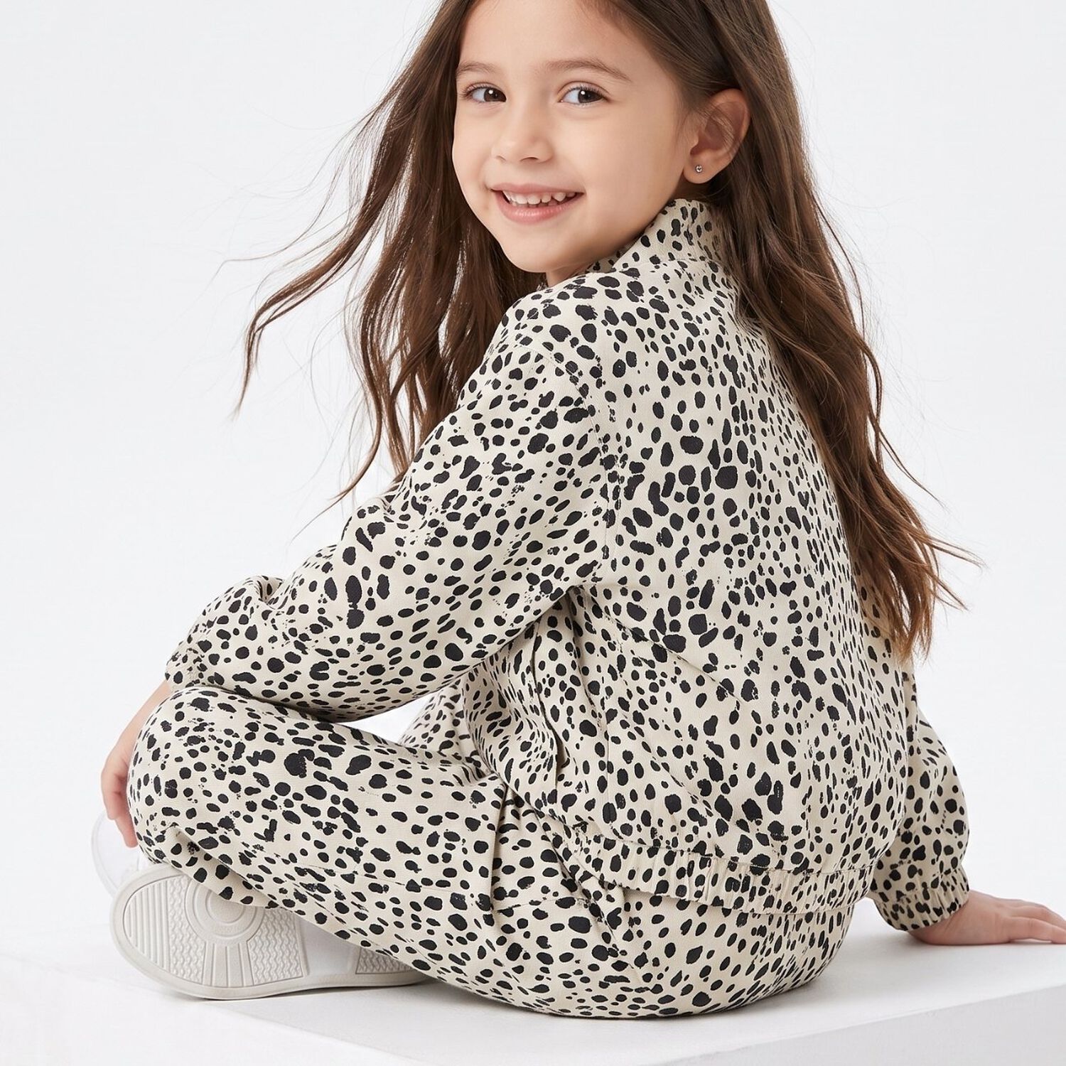 Conjunto Buzo Ni&ntilde;a Animal Print Leopardo Con Chaqueta image number 2.0