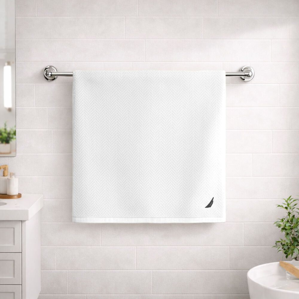 Toalla De Ba&ntilde;o Cuerpo Vis Nautica Home 100% Algod&oacute;n Suave 76x137cm Blanca image number 1.0