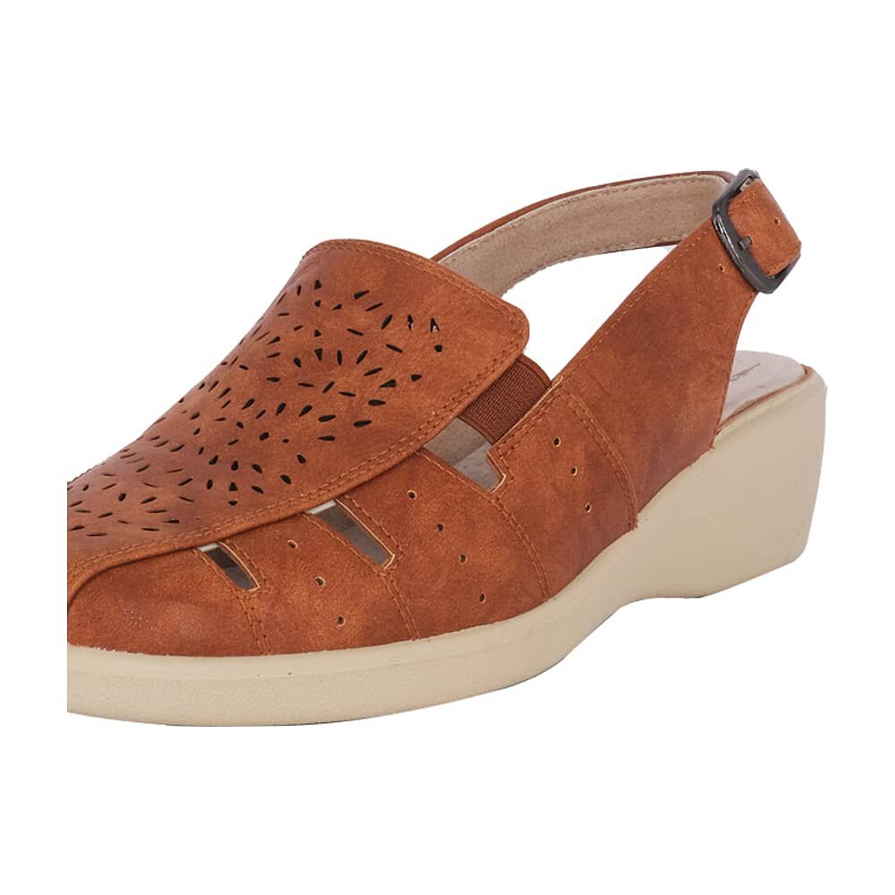 Sandalia Cerrada Bluebell Caramelo Passer image number 3.0