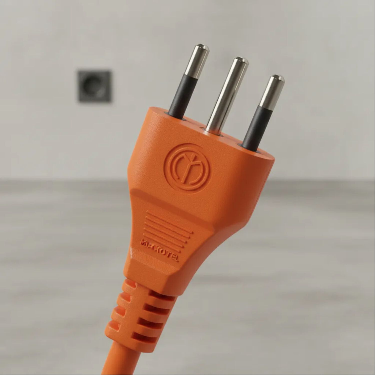 Extensi&oacute;n El&eacute;ctrica Macrotel 10 Metros 2500w image number 2.0