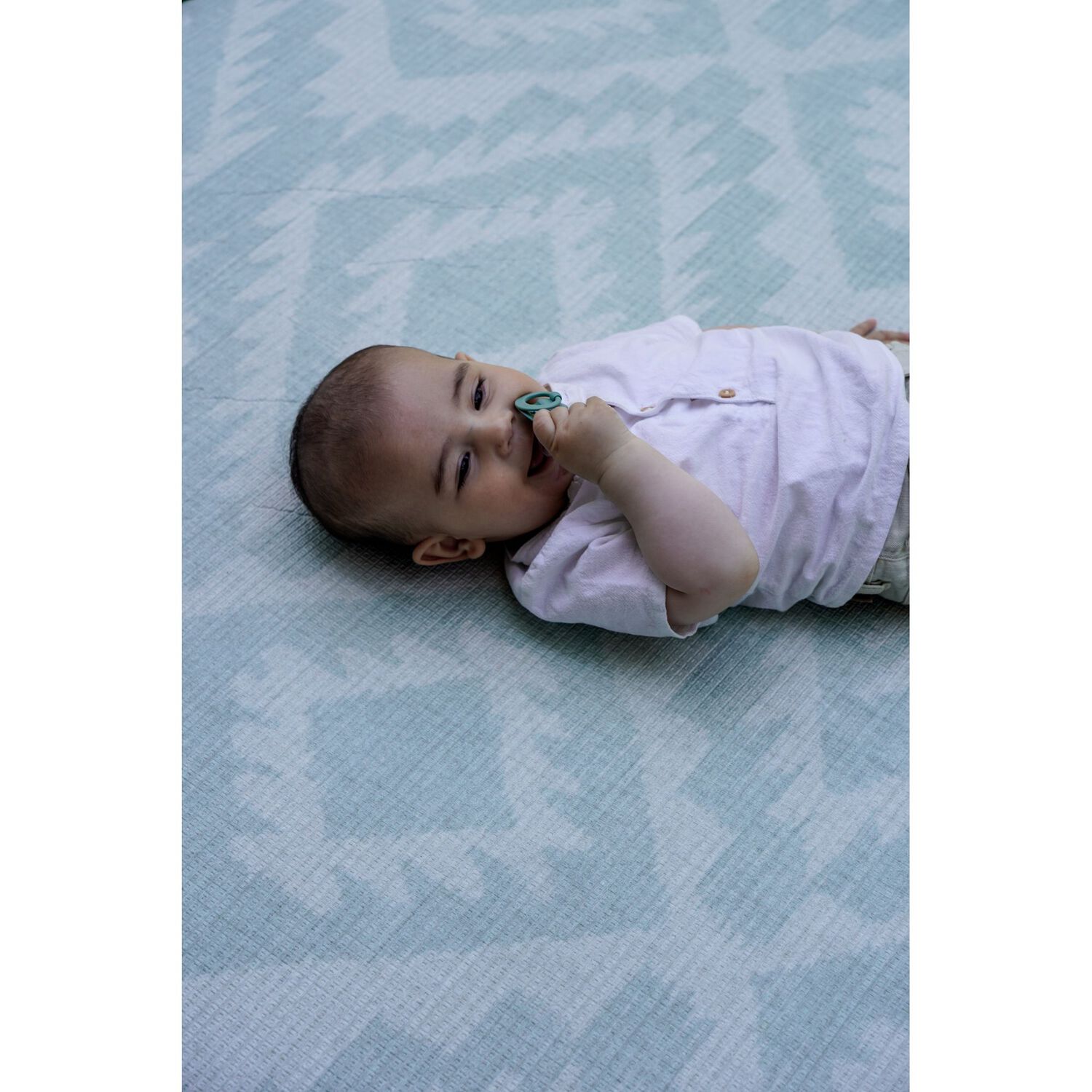 Alfombra Playmat Reversible Antigolpes Flor Celeste 140cm image number 5.0