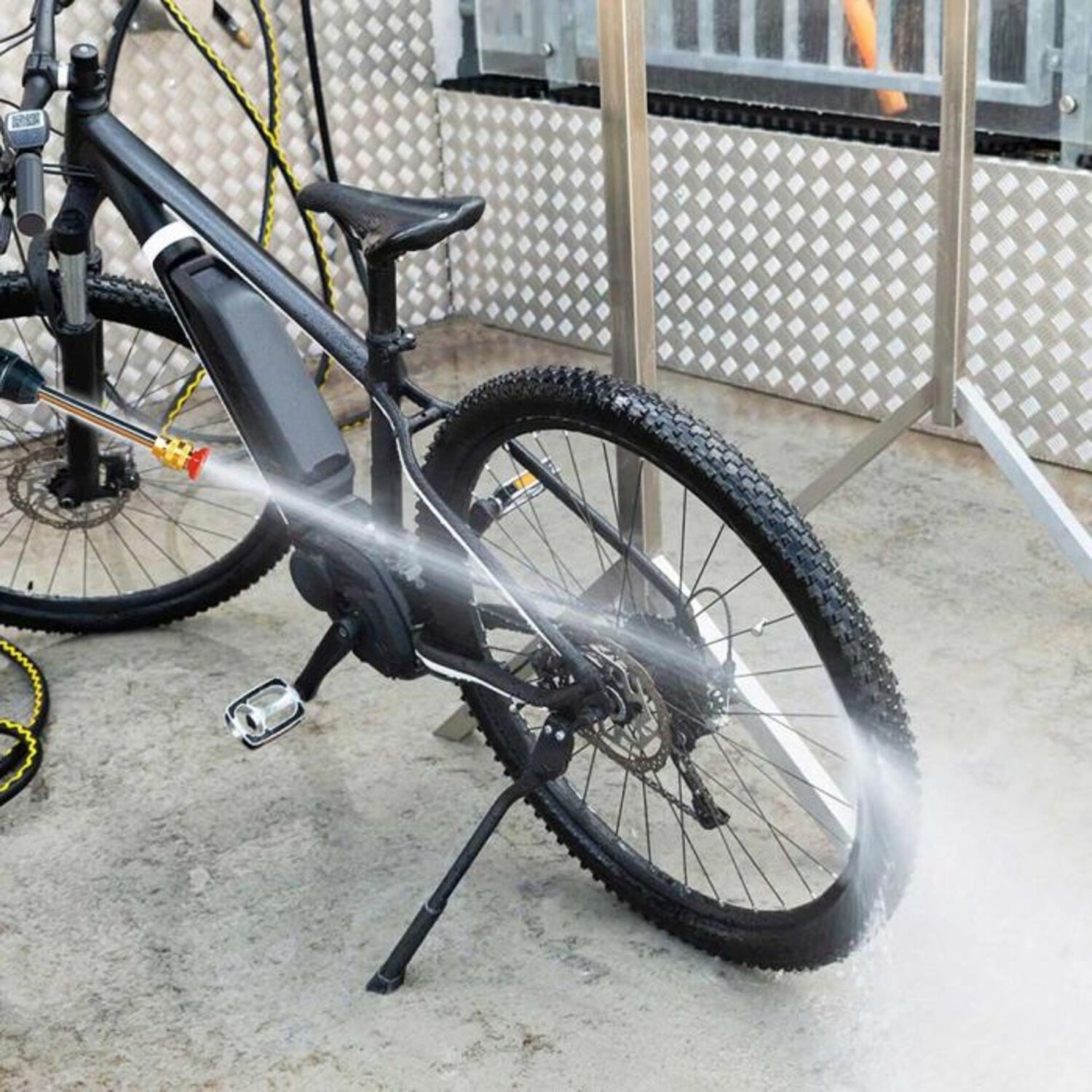 Hidrolavadora Inal&aacute;mbrica High Pressure Cleaner image number 5.0
