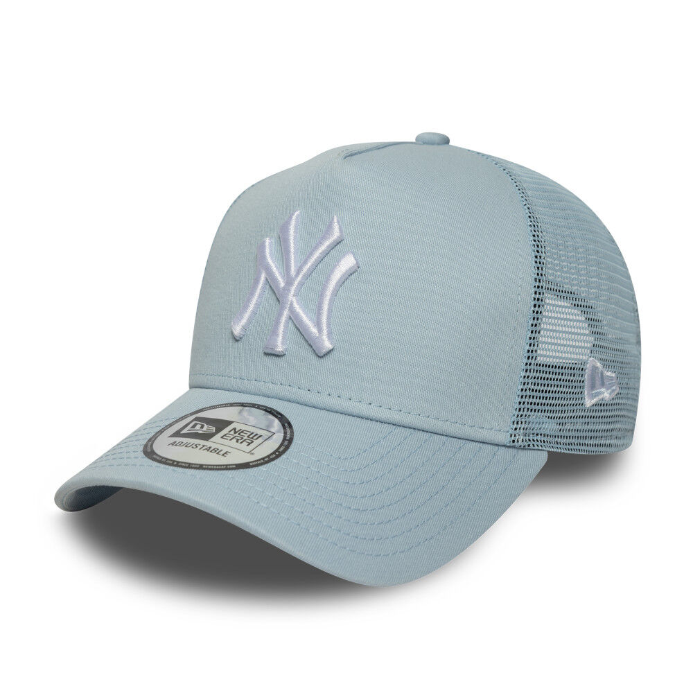 Gorra 9forty New York Yankees League Essential Pastel Blue image number 0.0