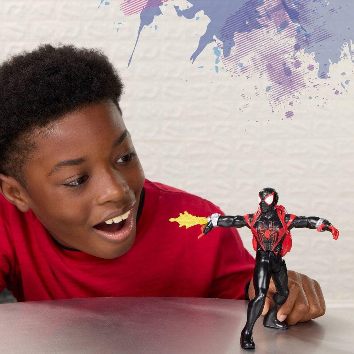 Figura De Acci&oacute;n Spider-man Action Fx Miles Morales image number 8.0