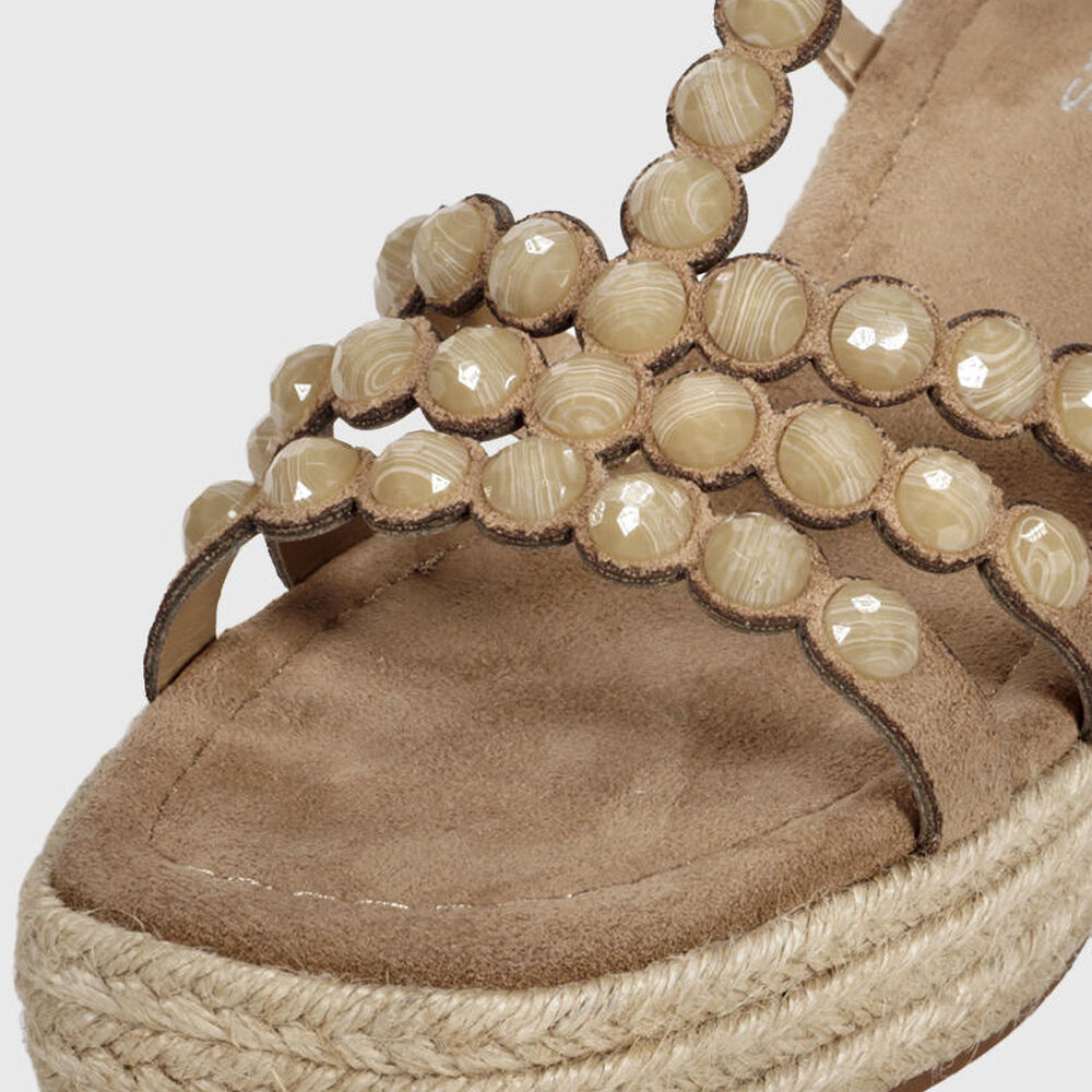 Sandalia Cuero Eunis Beige image number 2.0