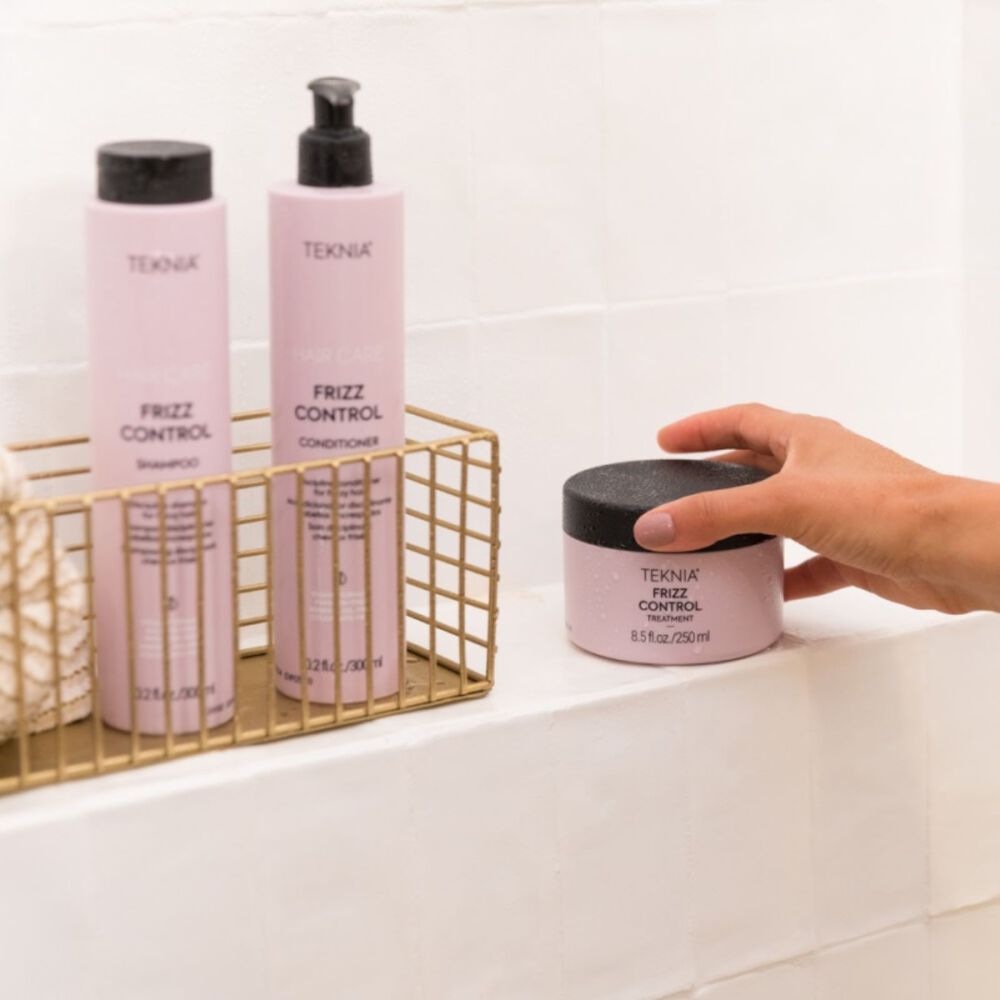Tratamiento Lakme Teknia Frizz Control 250ml image number 3.0