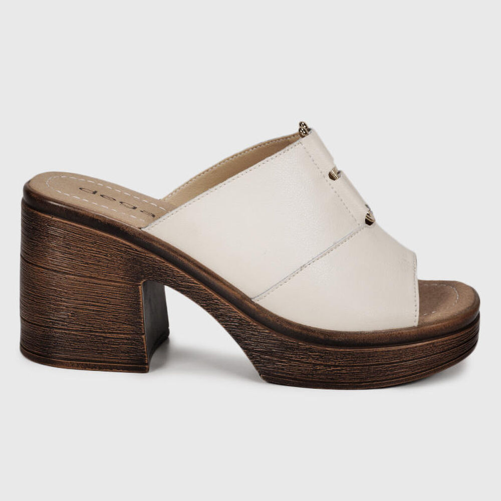 Sandalia Cuero Wilany Beige image number 2.0