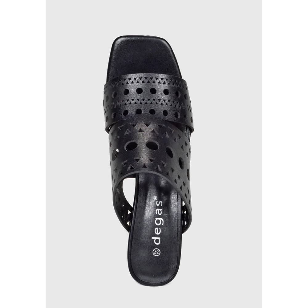 Sandalia Cuero Alegra Negro image number 6.0