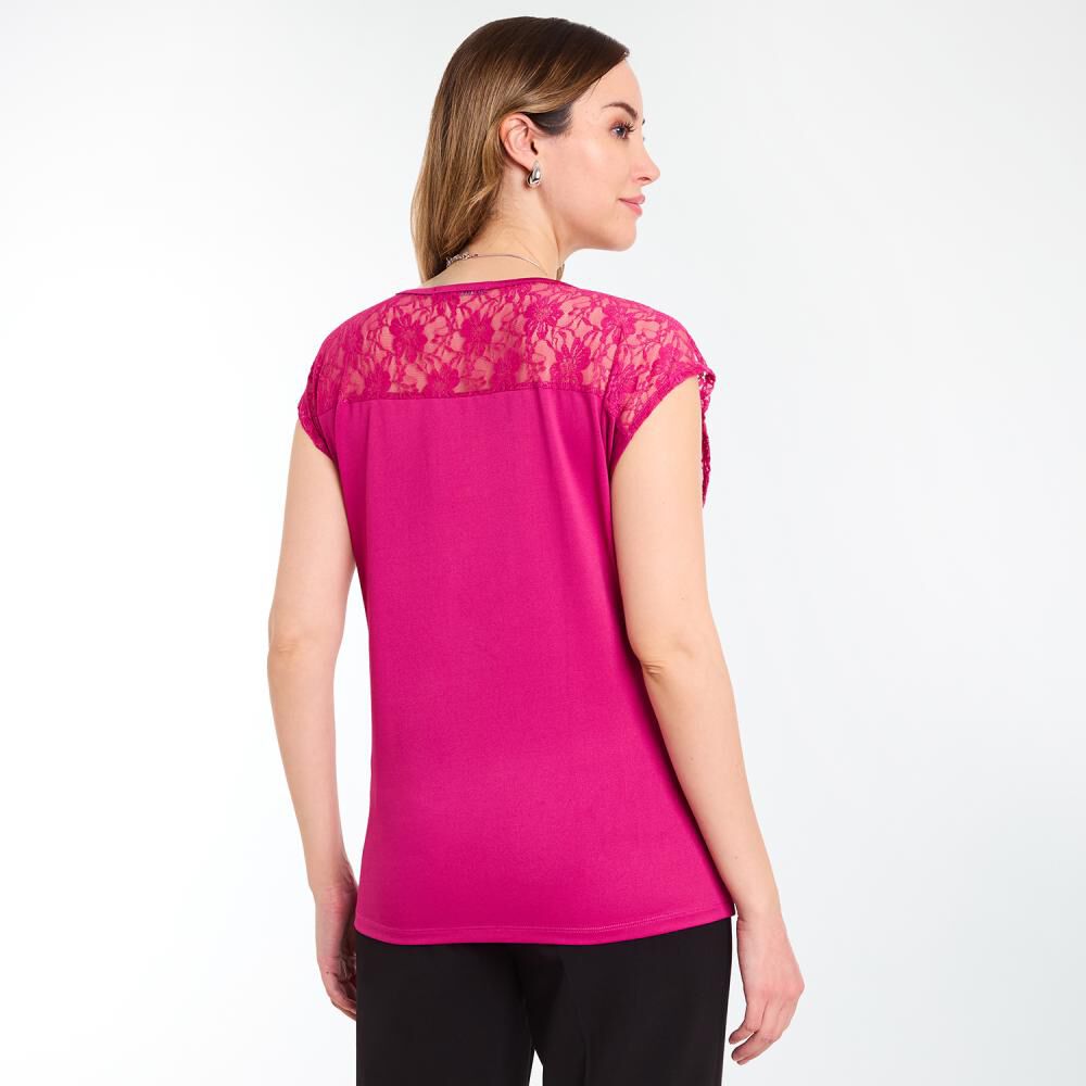 Polera Lisa Aplicaci&oacute;n Lace En Hombros Manga Corta Cuello Redondo Mujer Lesage image number 3.0