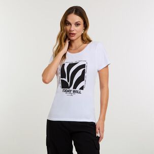 Polera Print Delantero Fozalizado Manga Corta Cuello Redondo Mujer Kimera