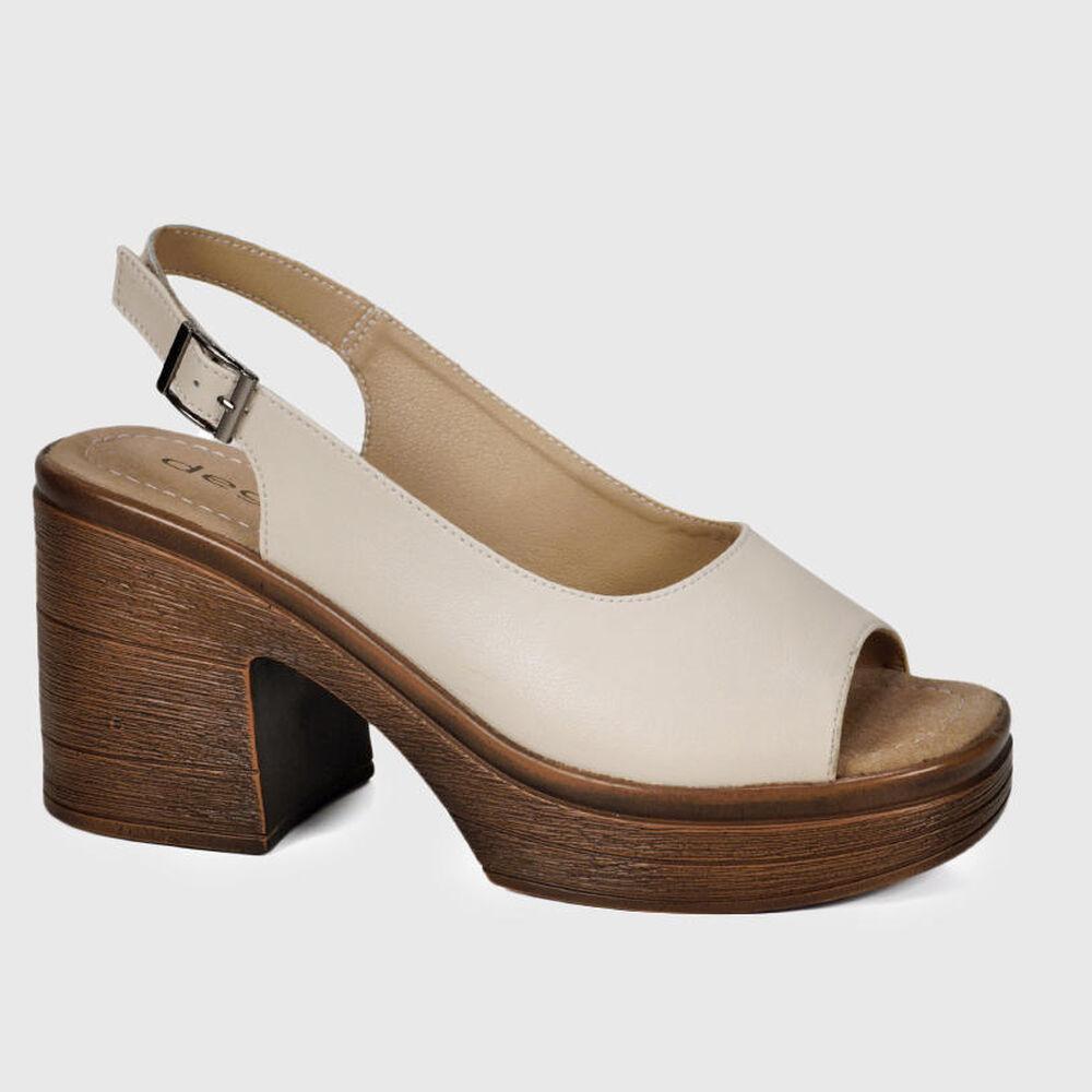 Sandalia Cuero Yanil Beige image number 1.0