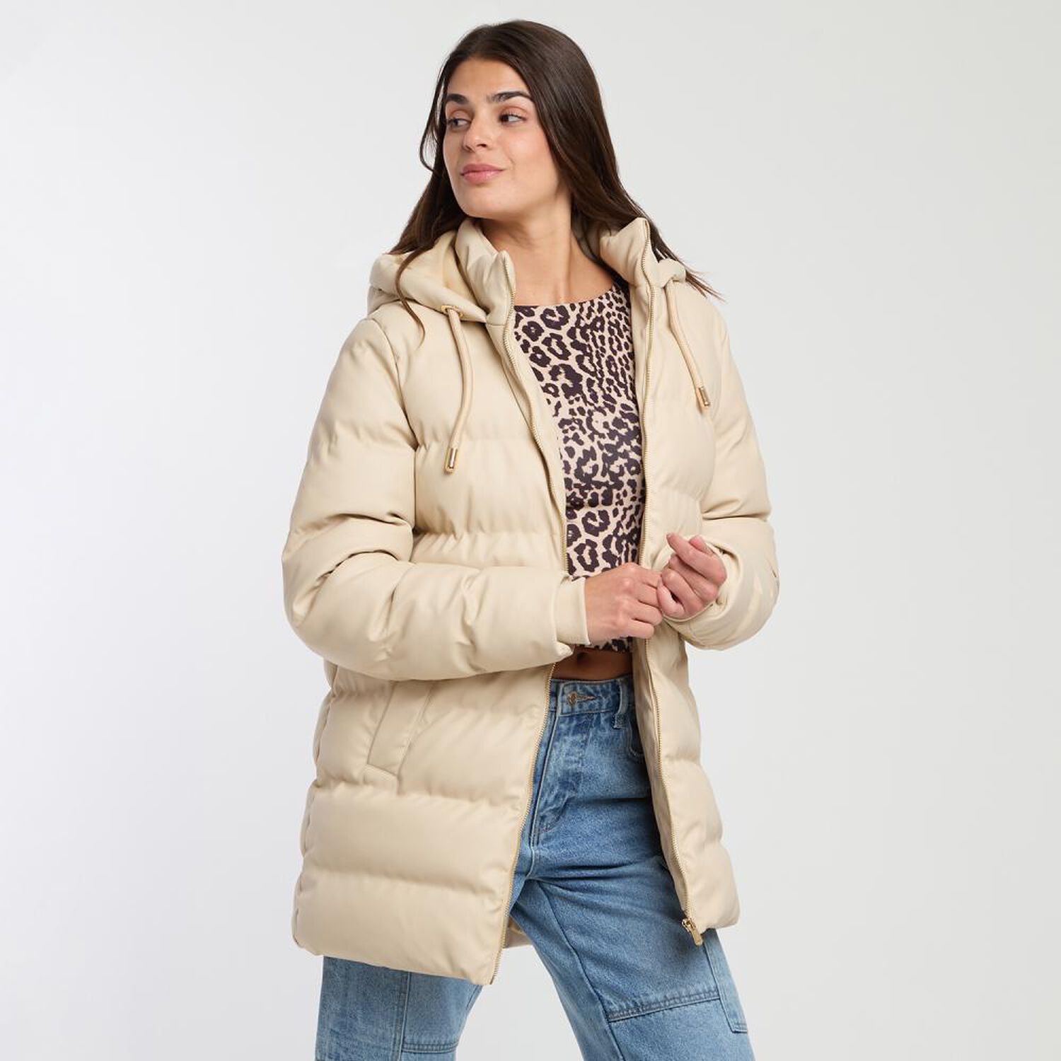Parka Larga Cuello Alto Con Cacpucha Mujer Rolly Go image number 2.0