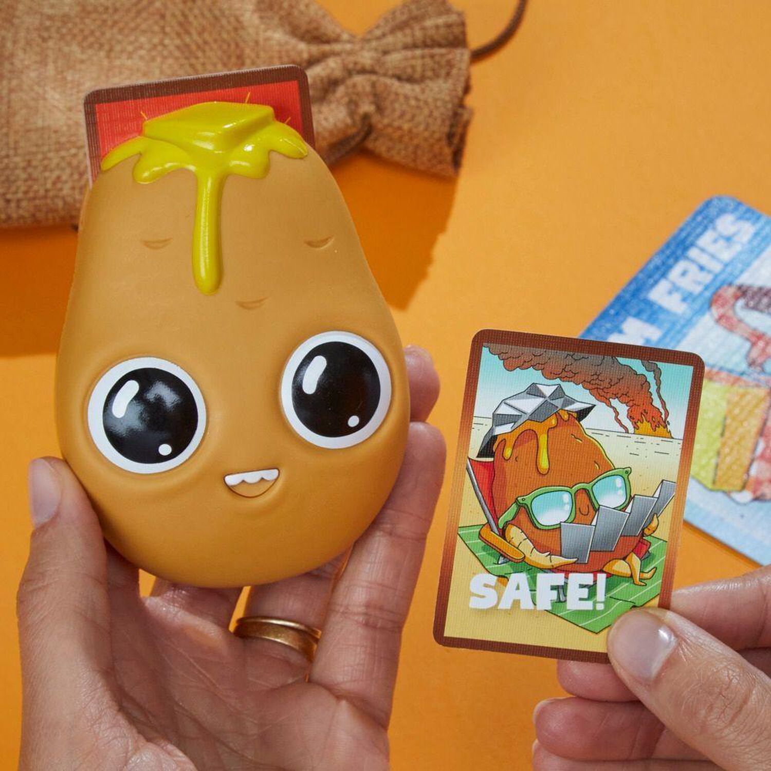 Juego De Mesa Hasbro Games Papas Traidoras image number 4.0