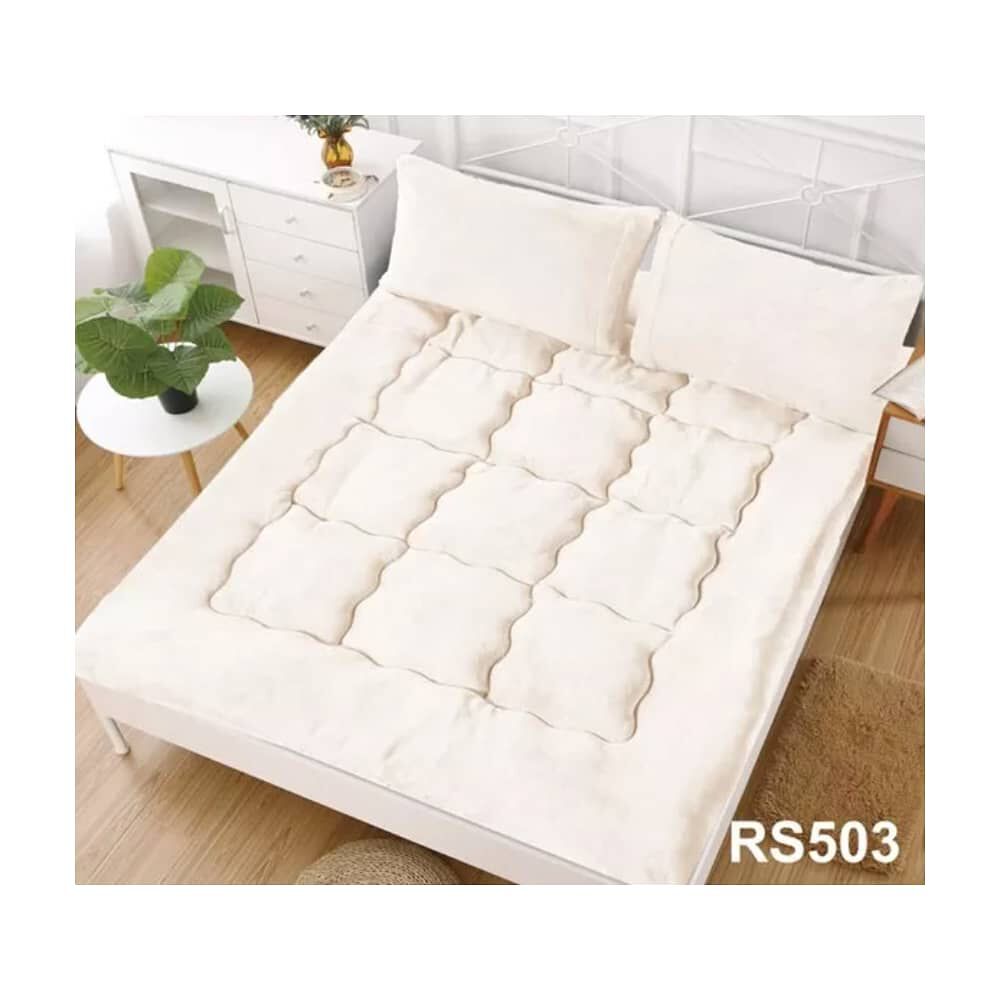 Cubrecolch&oacute;n Ultragrueso Acolchado / 2 Plazas + Fundas image number 0.0