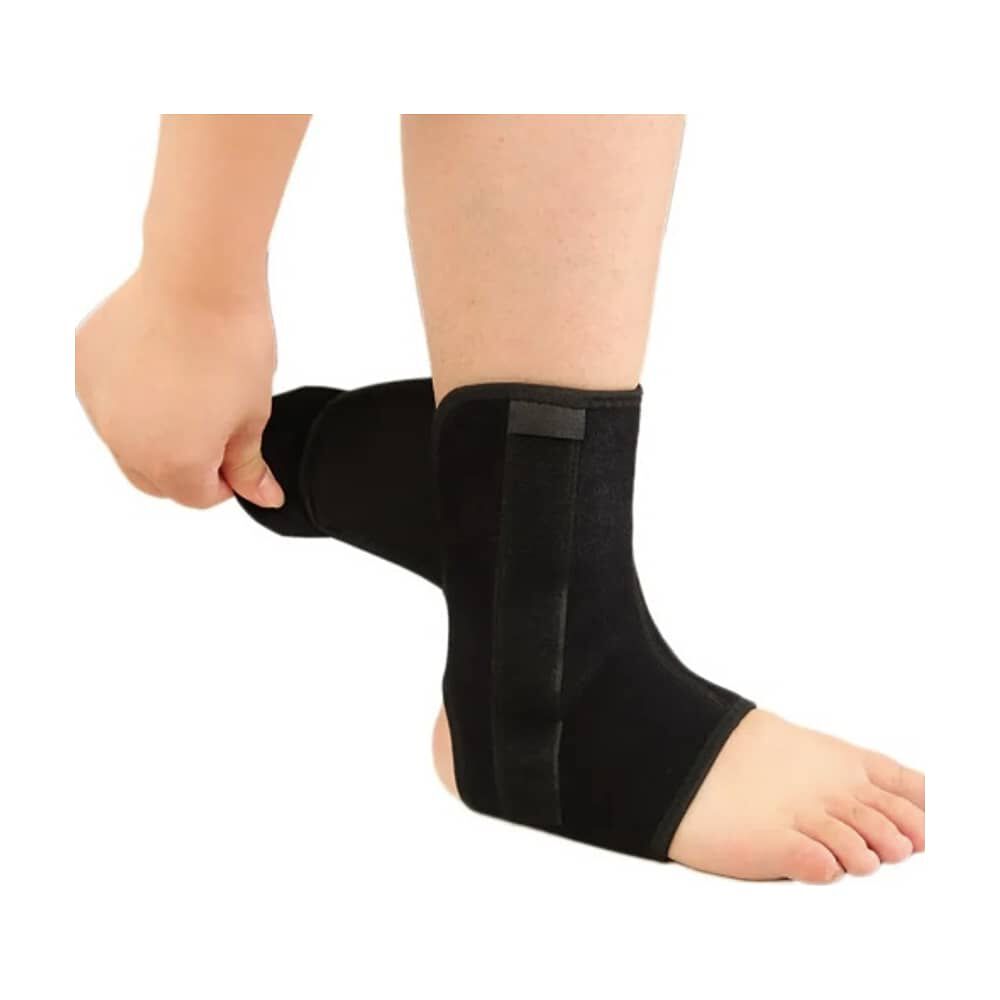 Tobillera Ortop&eacute;dica Estabilizadora Con F&eacute;rula Lateral image number 2.0