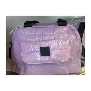 Bolso De Mano Acolchado Con Bolsillo Frontal