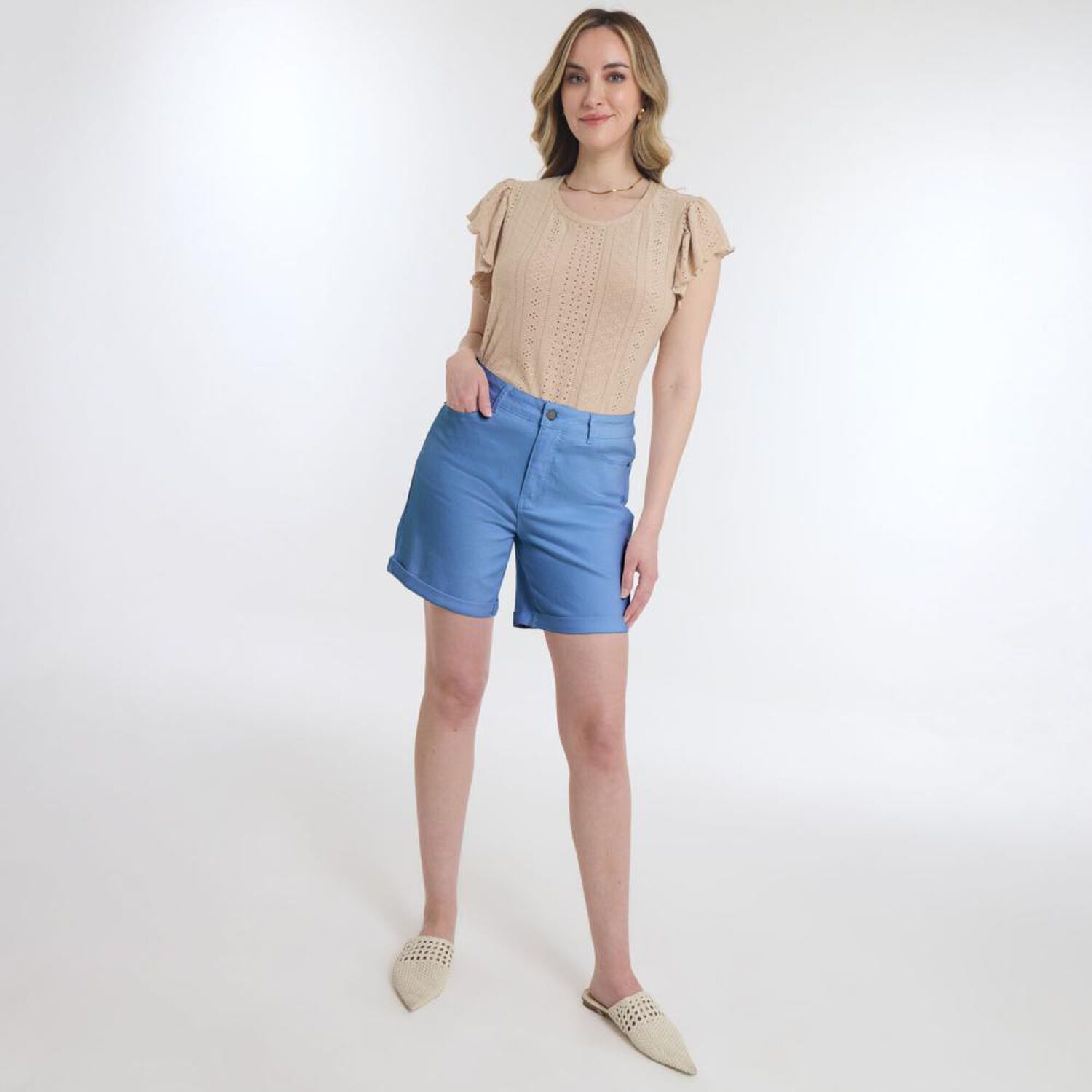 Bermuda B&aacute;sico Denim Tiro Medio Regular Mujer Geeps image number 1.0