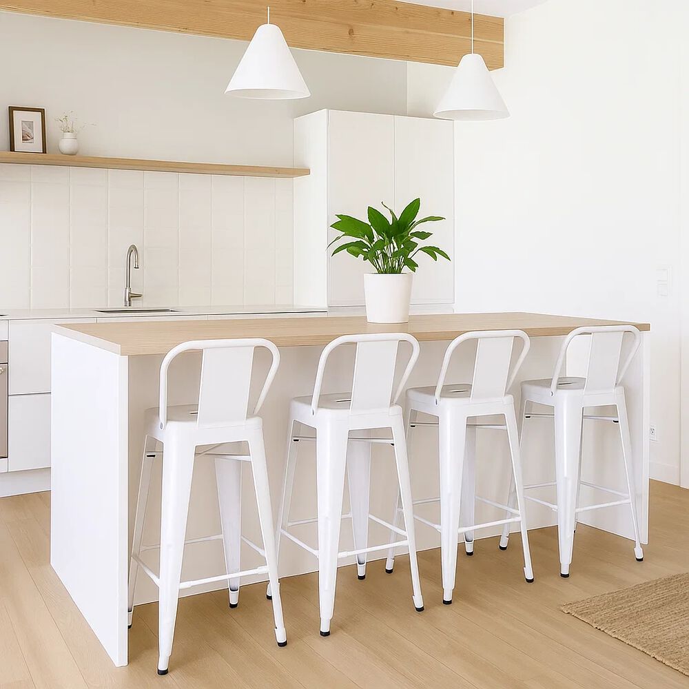 Pack De 4 Taburetes Tolix De Acero - Blancos image number 1.0