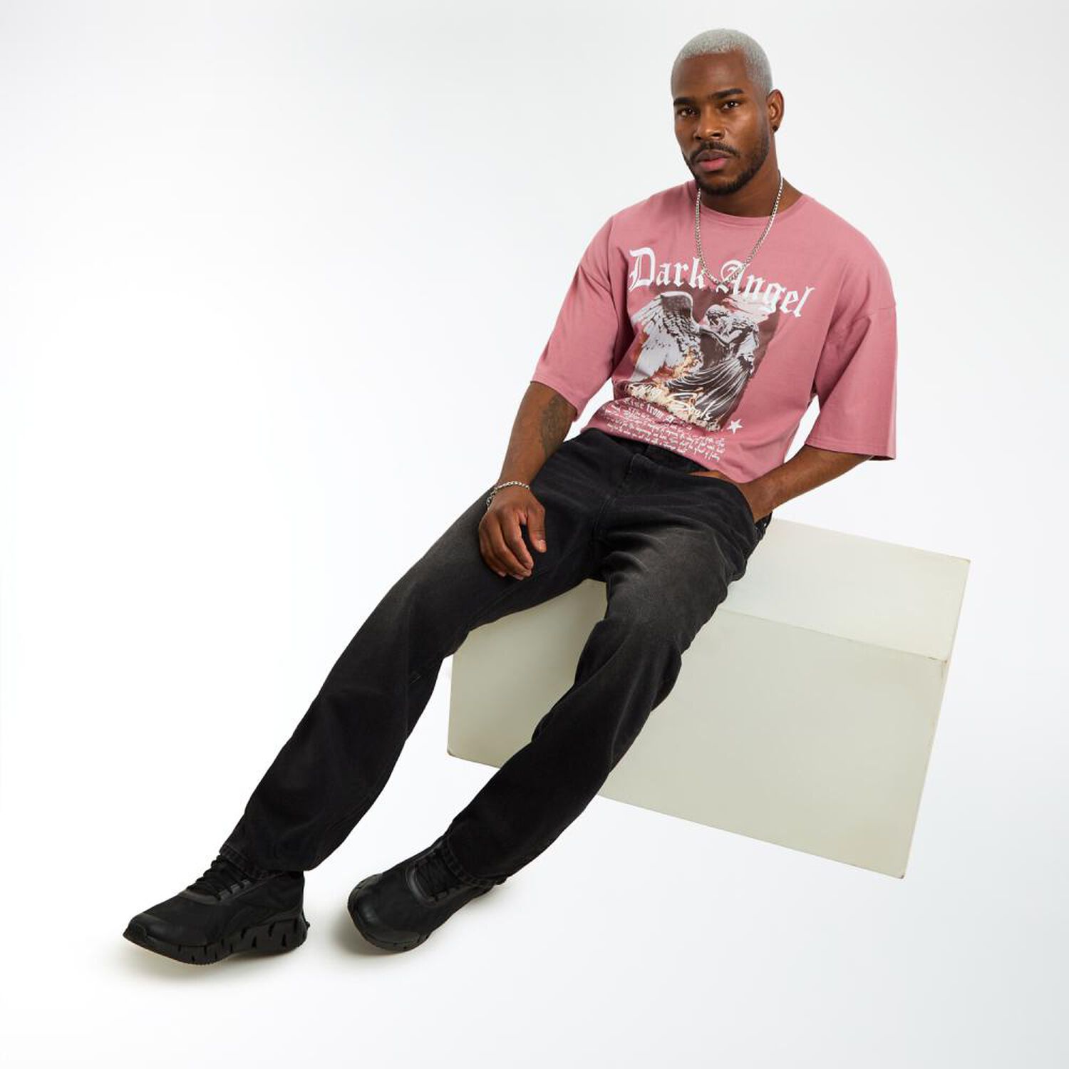 Jeans Tiro Medio Regular Hombre Rolly Go image number 1.0