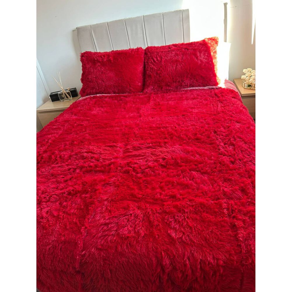 Cubrecama Peludo 2 Plazas - Rojo image number 3.0