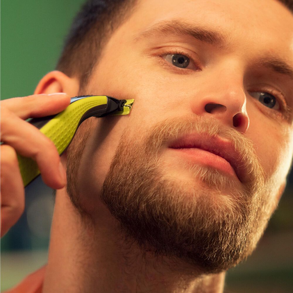 Oneblade Philips Qp2724/10 Recorta Perfila Afeita image number 5.0