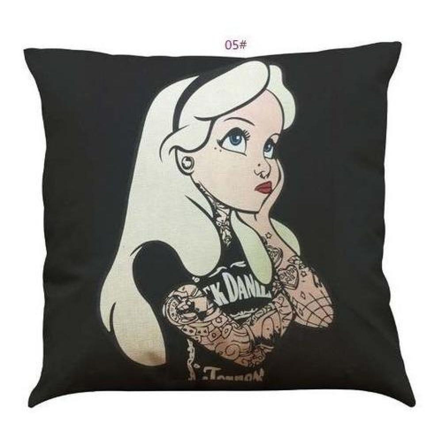 Cojin Con Relleno Lino Princesas Dark Disney image number 1.0